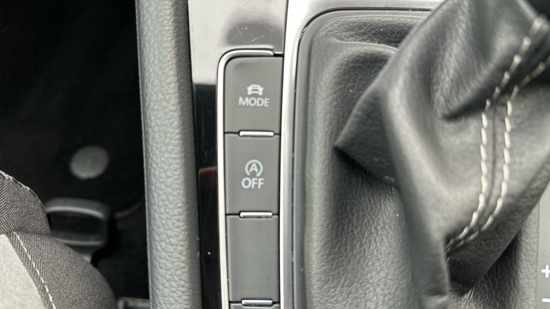 Volkswagen Golf 1.5 TSI EVO 150 R-Line 5dr DSG Petrol Hatchback